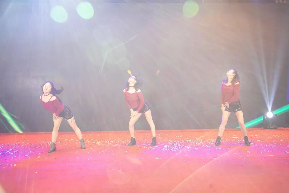 中国·必发集团(股份)有限公司-官方网站